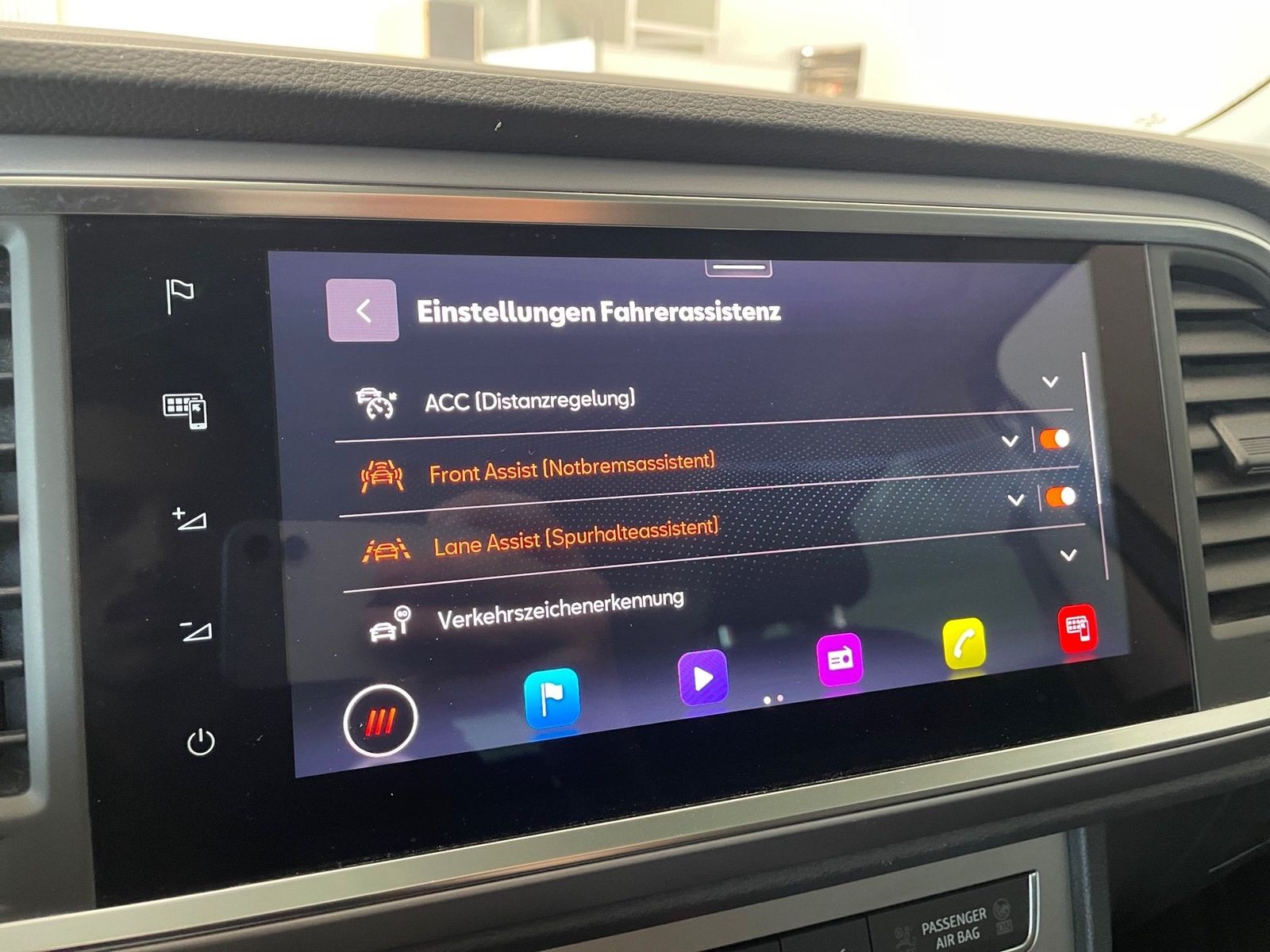 Seat Ateca 2.0 TDI FR LED/NAVI/AHK/STAHZG/KAM/KESSY