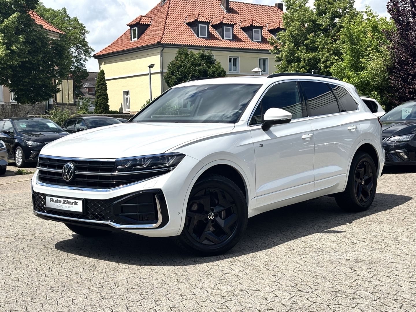 Volkswagen Touareg 3.0 TDI 4Motion R-Line ACC IQ.LIGHT PANO