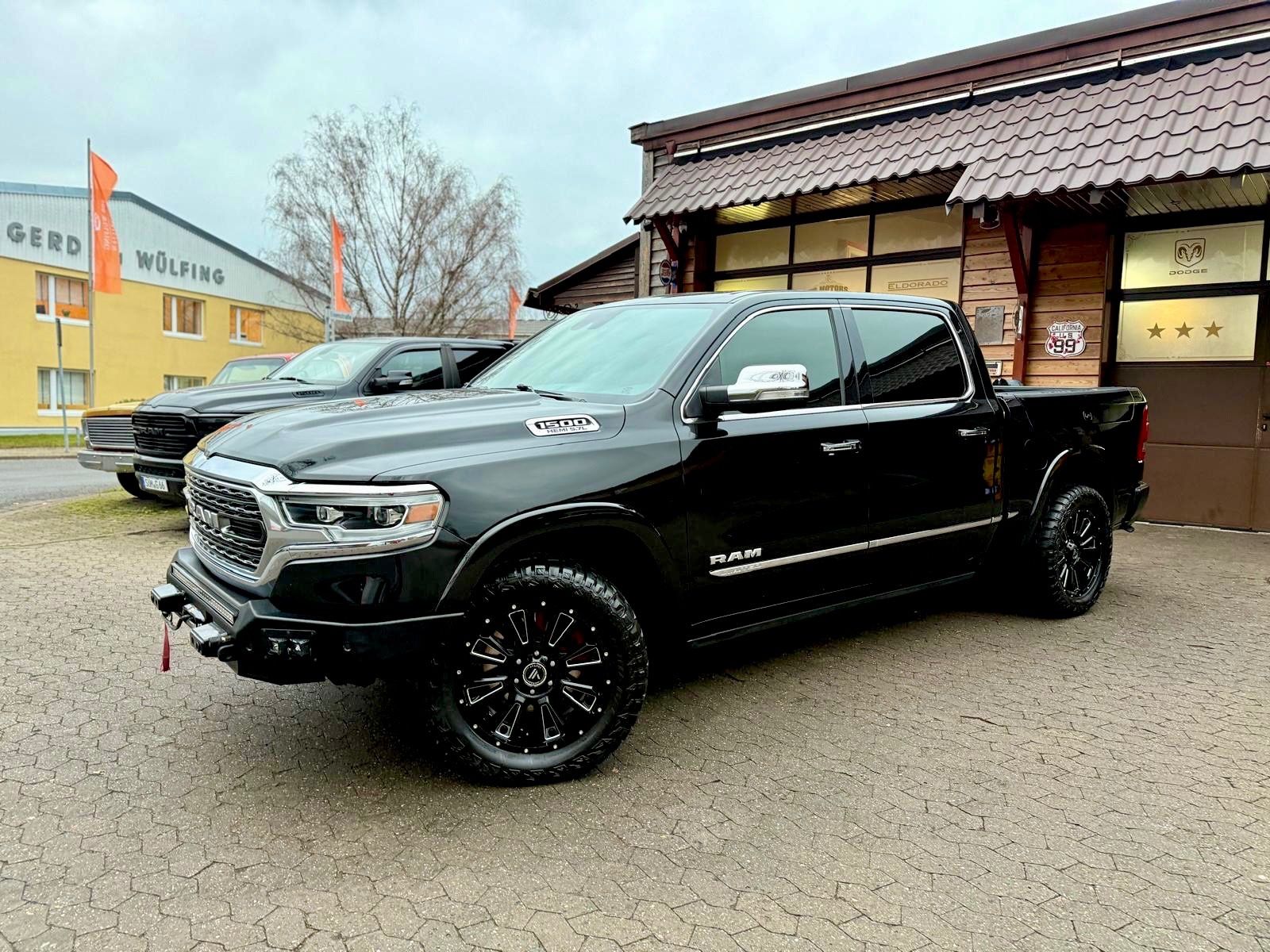 Dodge CLEAN CARFAX*LIMITED*PANO*LUFT*RAMBOX*AHK*NAVI*