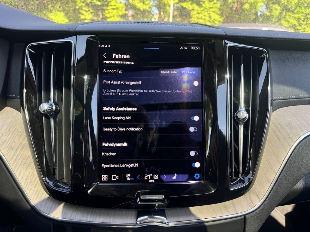 Volvo XC60 Inscription Recharge Plug-In Hybrid AWD T6