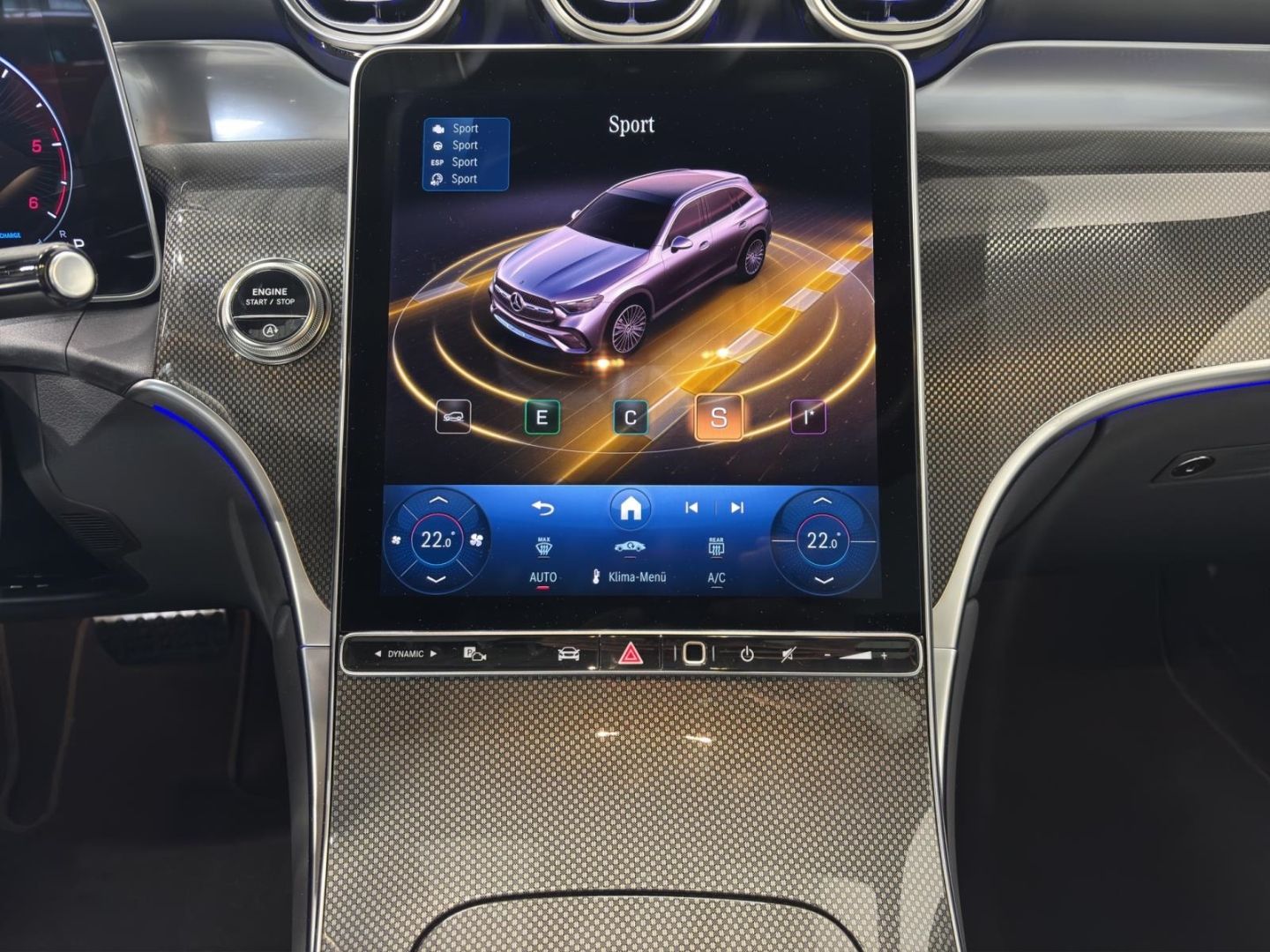 Mercedes-Benz GLC 300 d 4M AMG LINE ADVANCED PLUS AHK+PANO+360