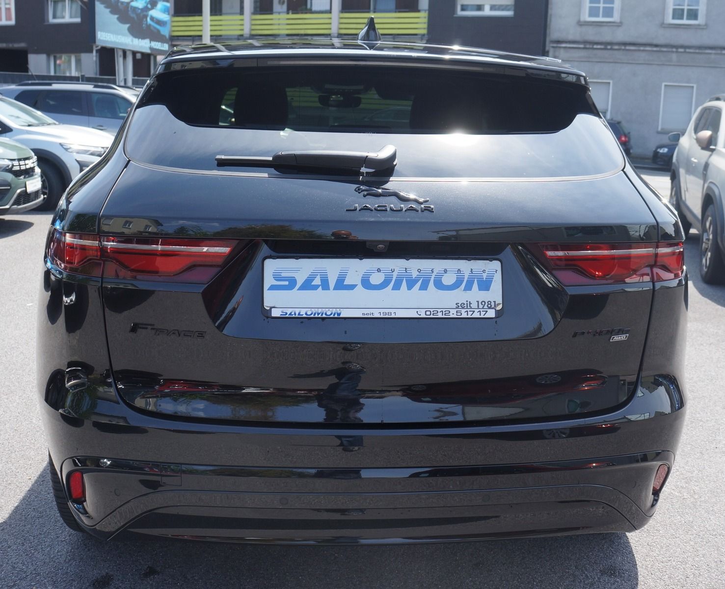 Jaguar F-PACE P400e R-DynamicS AWD Plug-In Hybrid 21Zol