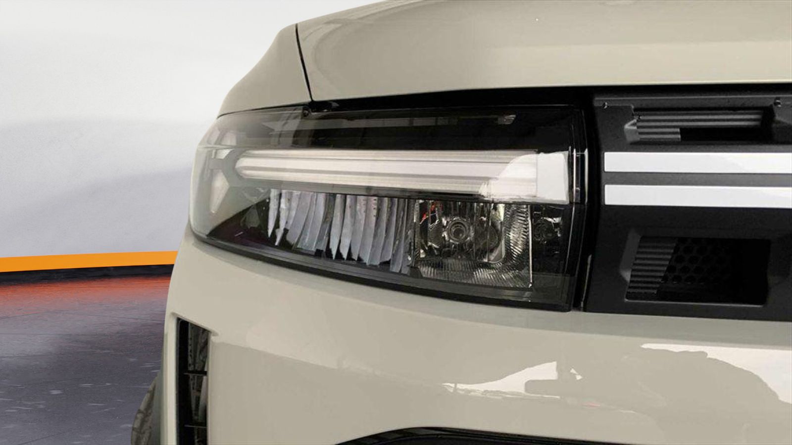 Dacia Duster III 1,6 Hybrid 140 Extreme - Samsaru's Car Outlet