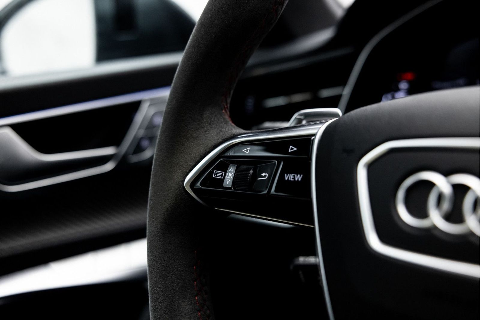 Audi RS6 Avant 4.0 V8 TFSI RS6-S ABT 740 PK | Pano |