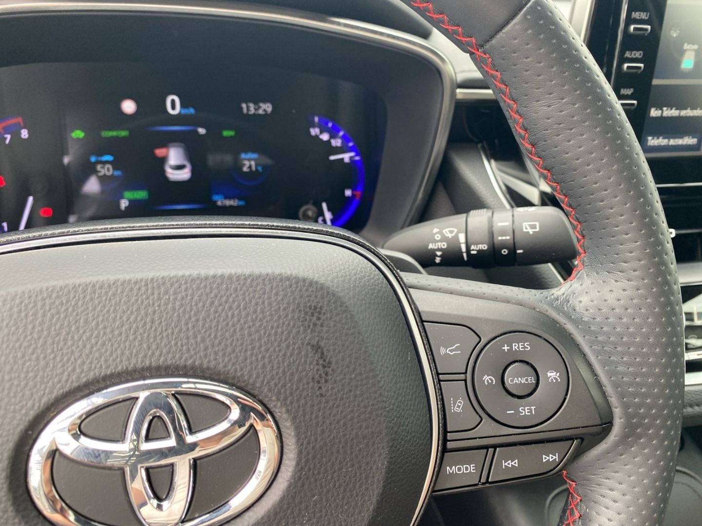 Toyota Corolla 2.0 Hybrid TS GR Sport - Samsaru's Car Outlet