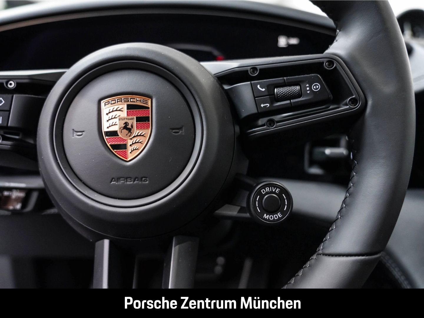 Porsche Taycan 4S Cross Turismo InnoDrive Surround-View