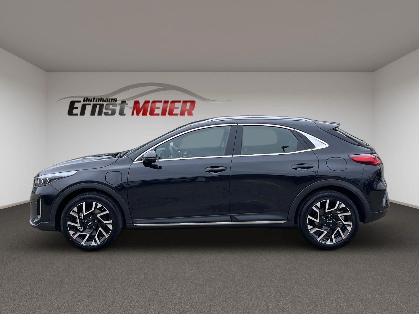 Kia XCeed 1.6 GDI PHEV DCT Spirit - Samsaru's Car Outlet