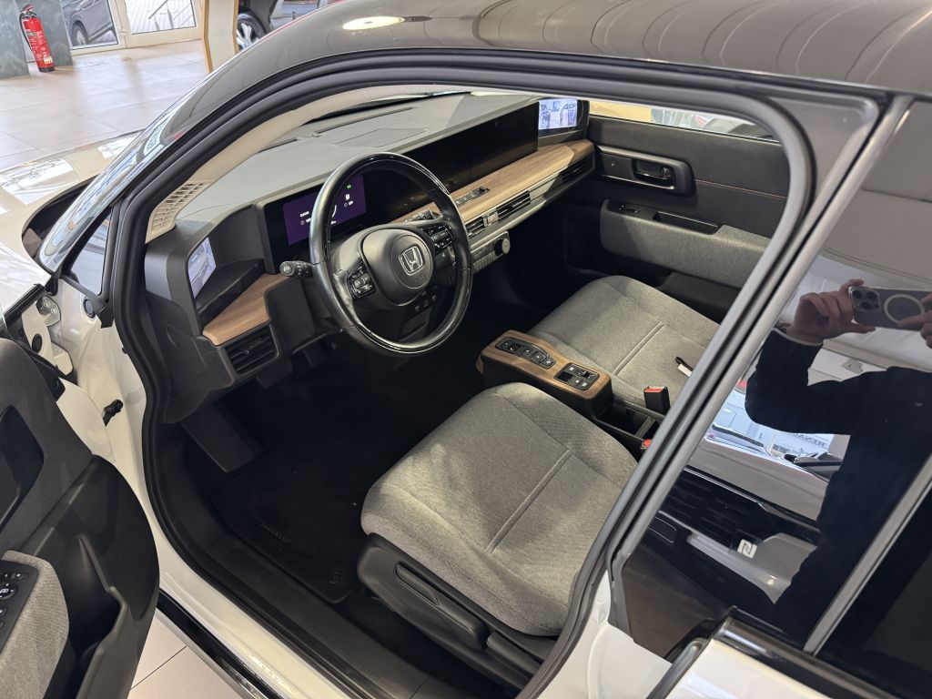 Honda e Advance-Paket