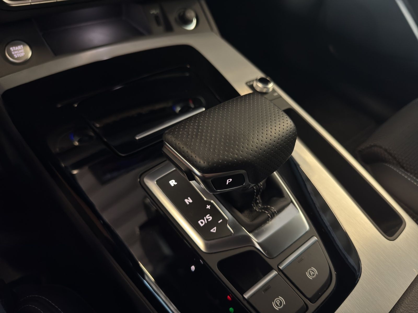 Audi Q5 40 TDI quattro S line Competition OLED