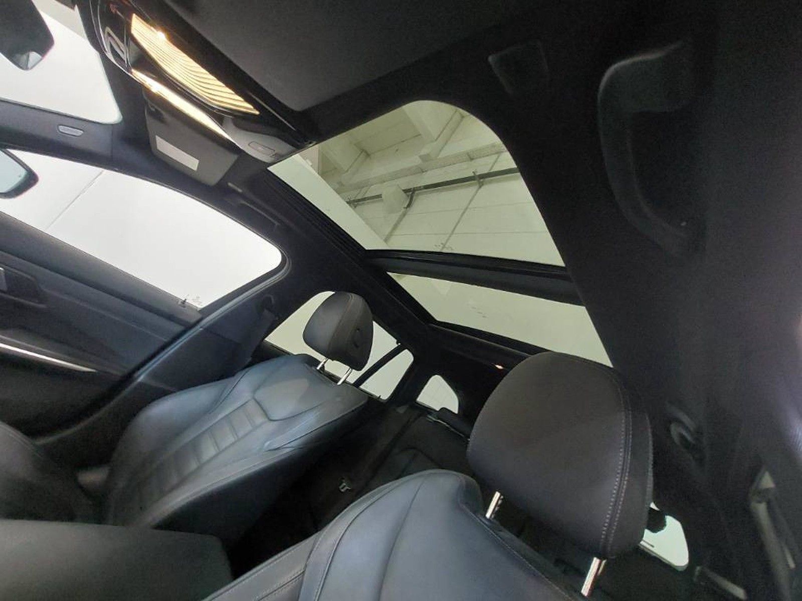 BMW 320d xDrive M Sport - Samsaru's Car Outlet