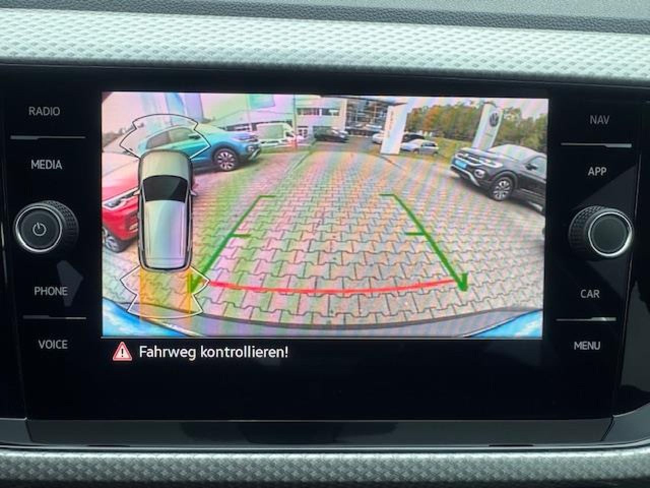 Volkswagen T-Cross Move - Samsaru's Car Outlet