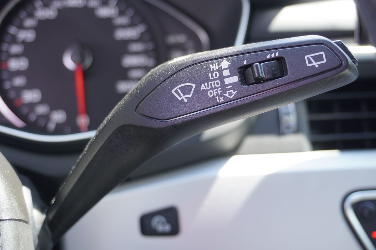 Audi A4 Avant 35 TDI S-Tronic - Samsaru's Car Outlet