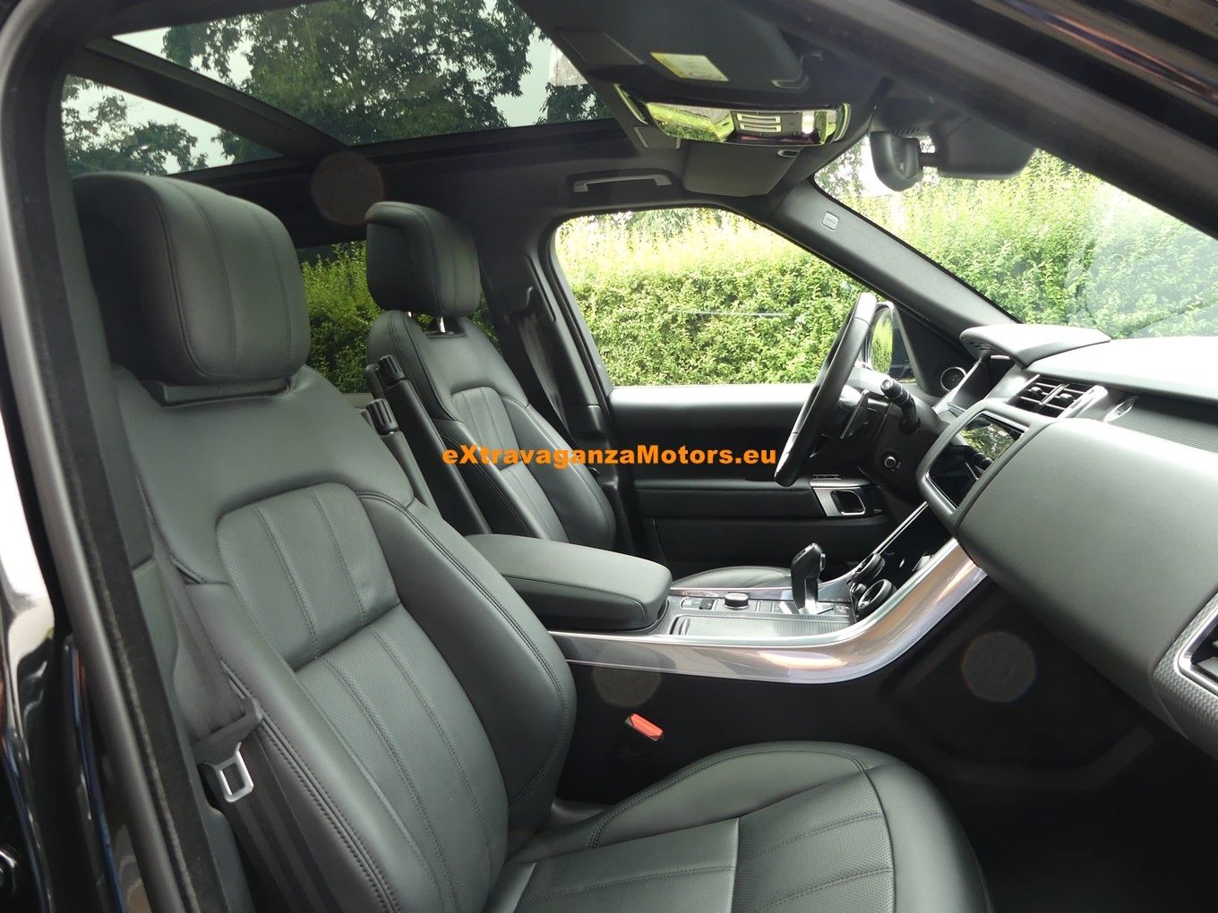 P400e PHEV HSEDynamic - Samsaru's Car Outlet