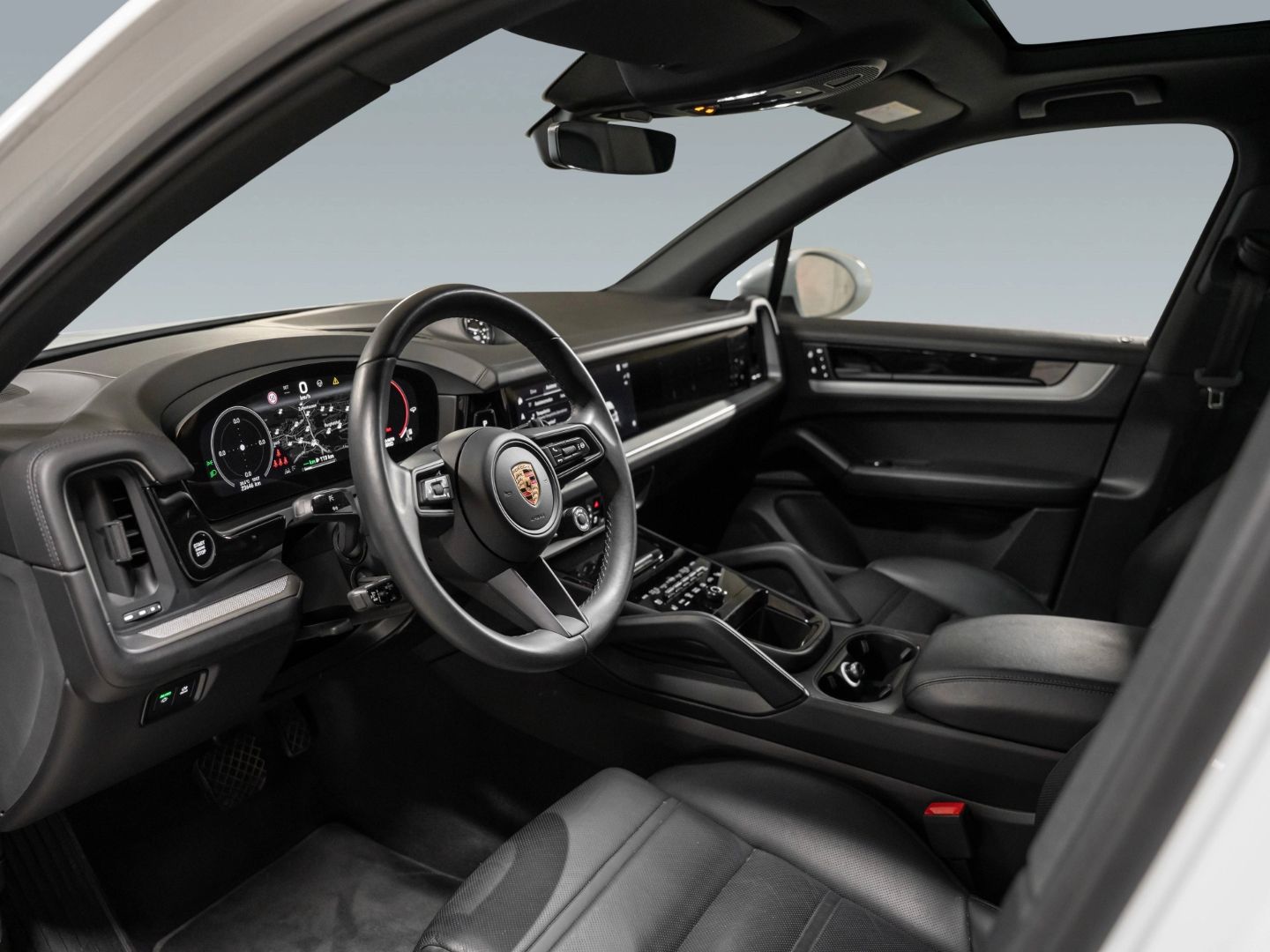 Porsche Cayenne E-Hybrid Beifahrerdisplay Massagesitze