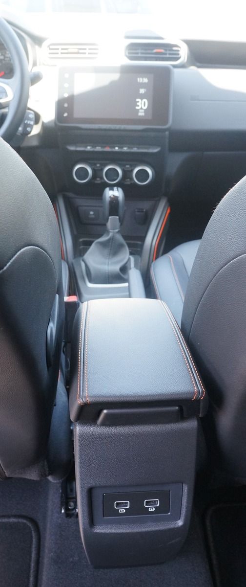 Dacia Duster TCe150AUTOM - Samsaru's Car Outlet