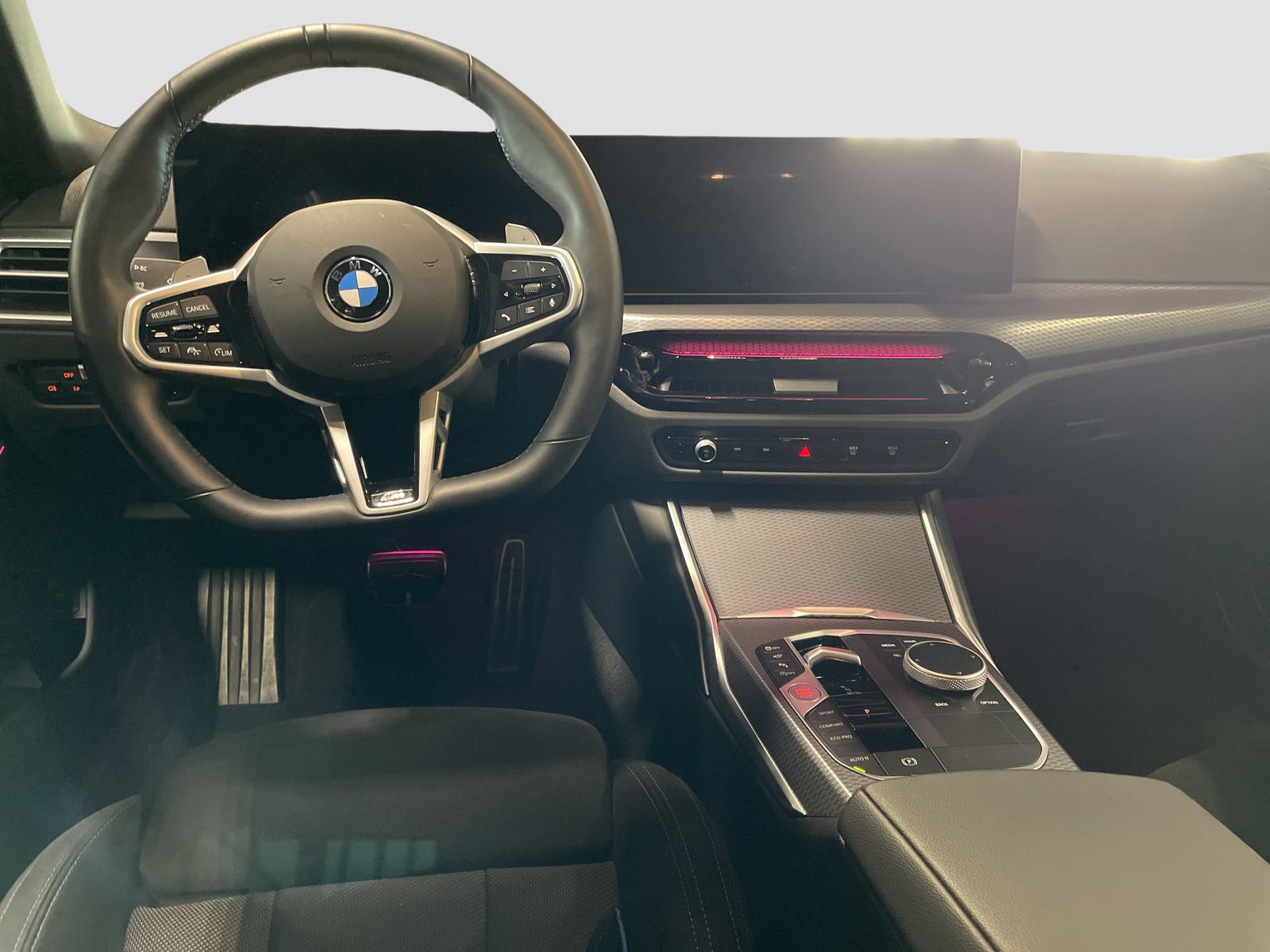 BMW 318i Touring M Sport AHK LiveCockpitProf Kamera