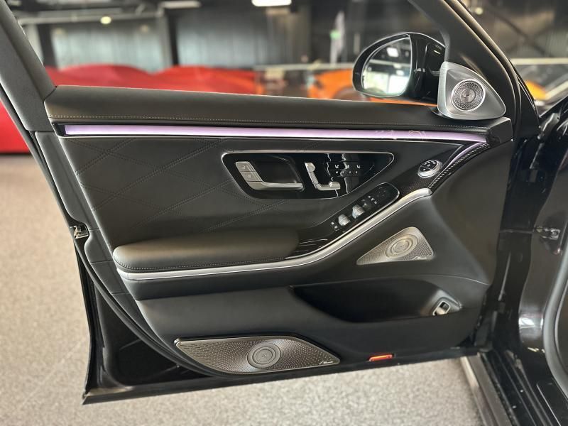 Mercedes-Benz S 63 AMG - Samsaru's Car Outlet