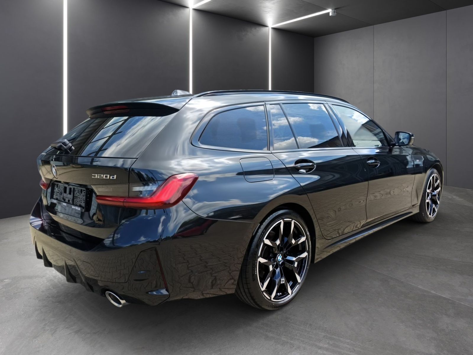 BMW 320d xDrive Touring+M SPORTPAKET+19"ALU+LIVE COC