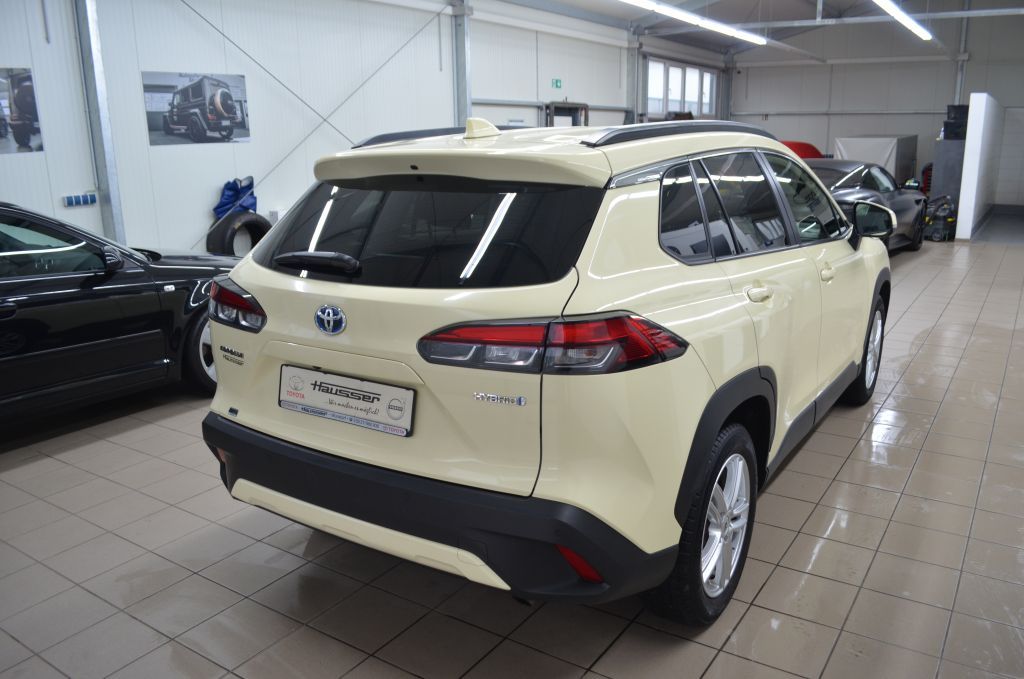 Toyota Corolla Cross 2.0 Hybrid TAXI Team D*HAHLE 07*FO