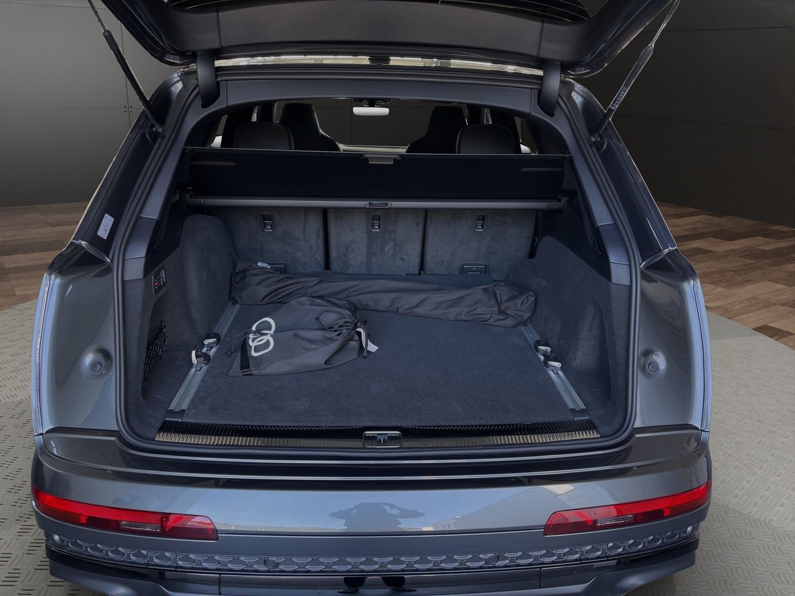 Audi Q7 TFSI e S line quattro tiptronic