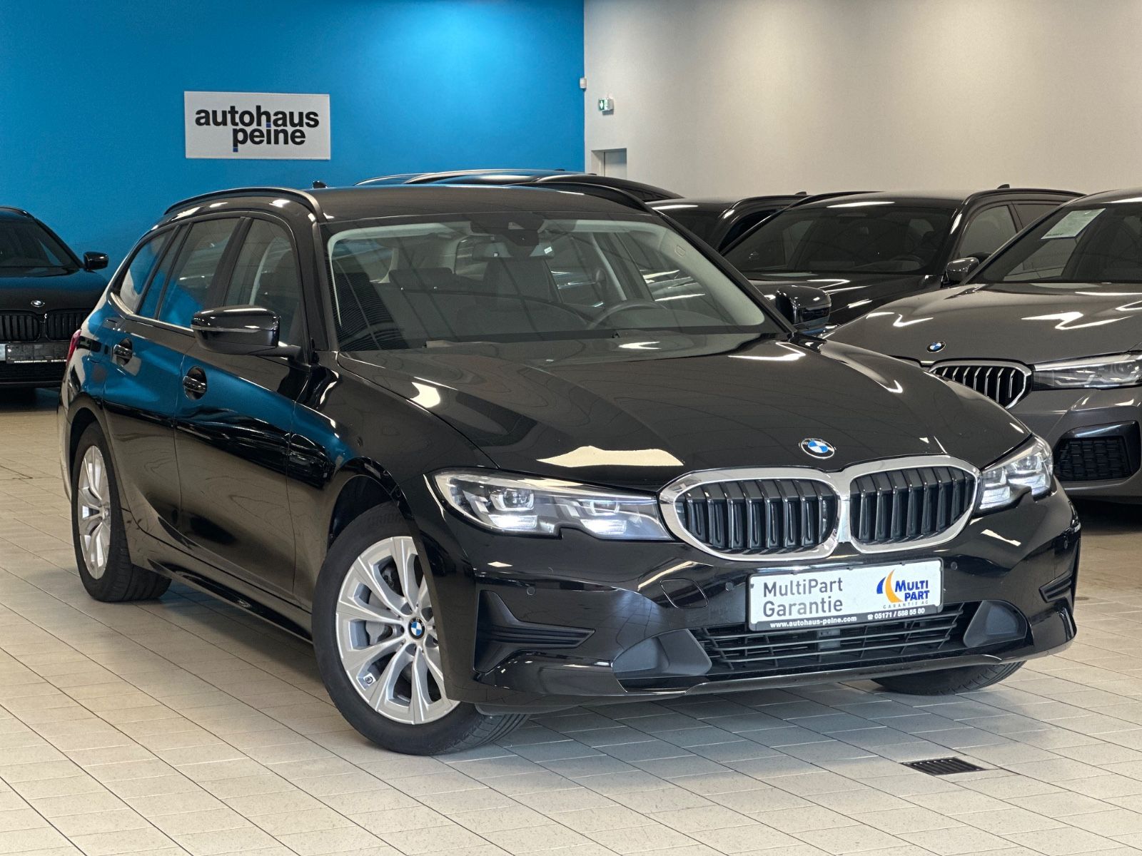 BMW 330e - Samsaru's Car Outlet