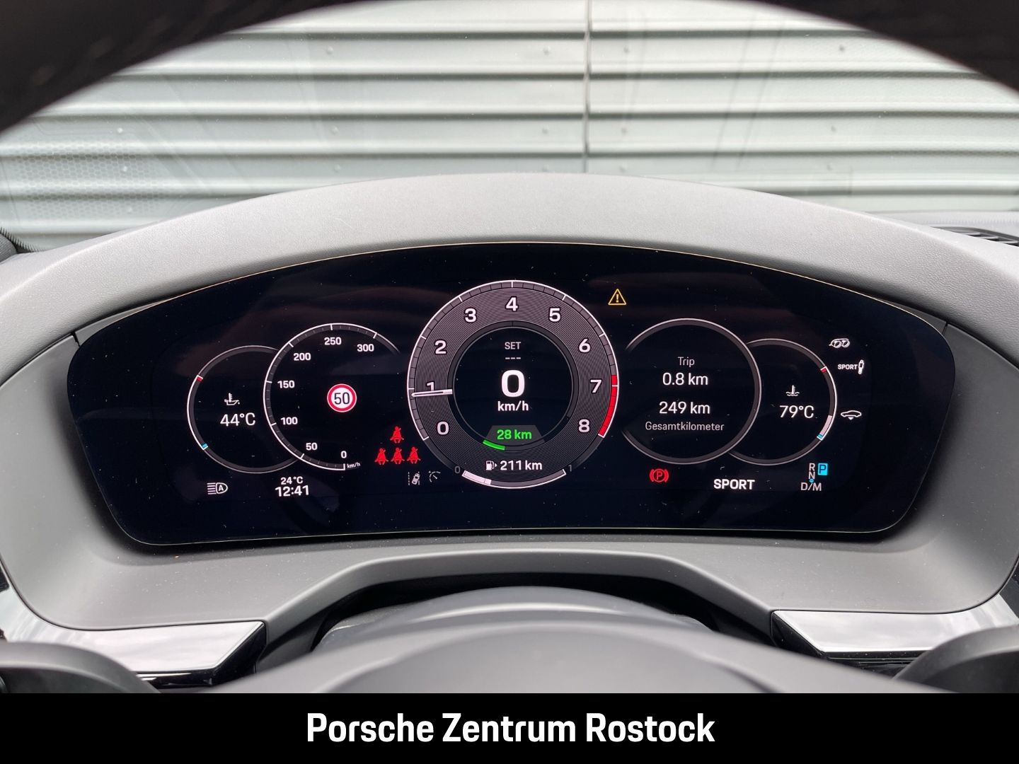 Porsche Panamera 4 E-Hybrid Active-Ride Burmester