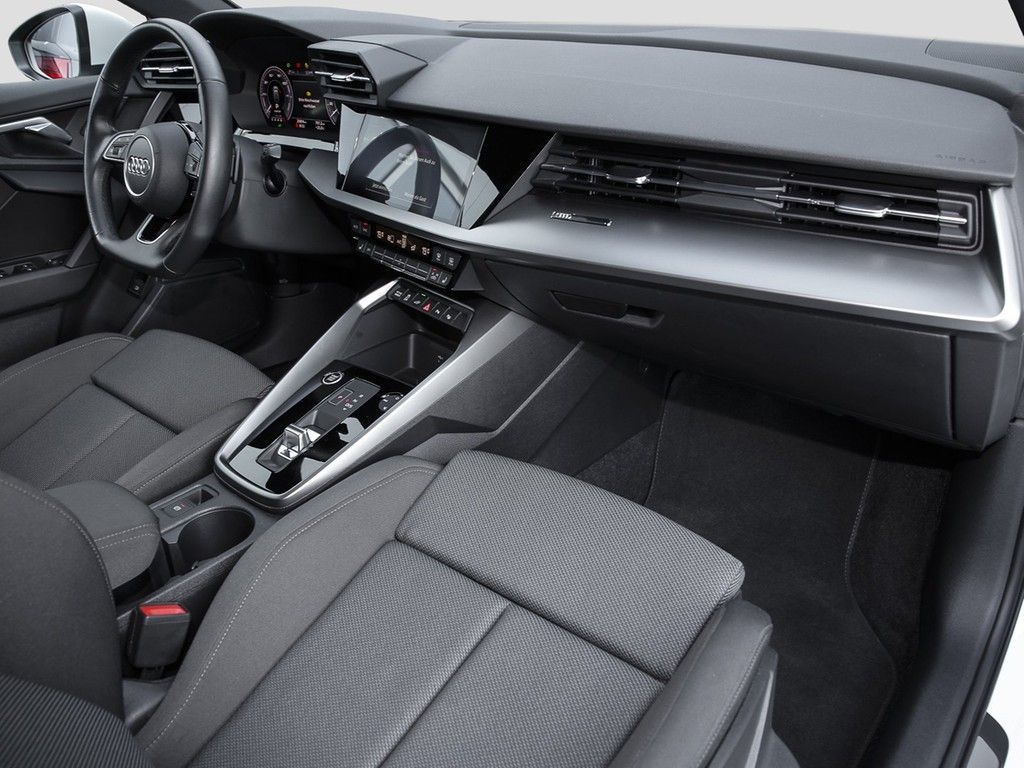 Audi A3 Sportback 40 TFSI e S line - Samsaru's Car Outlet