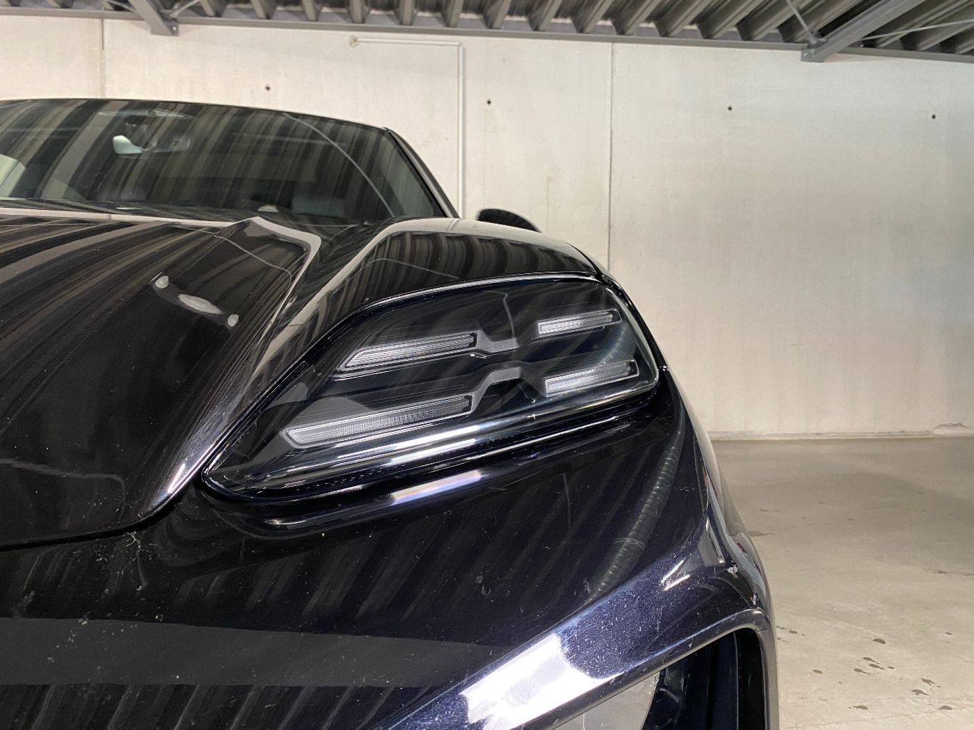 Porsche Macan 4 | Panorama Dachsystem | Beifahrerdisplay