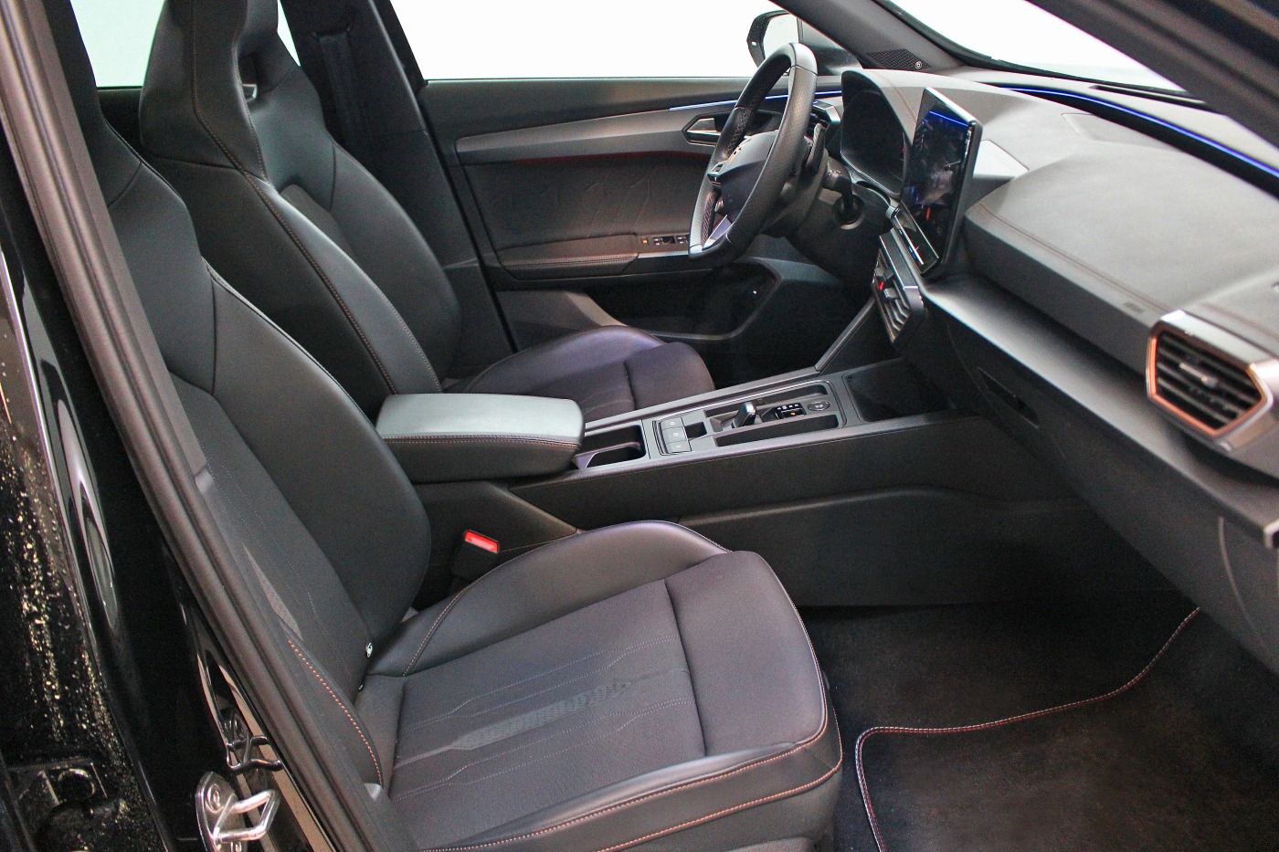 Cupra Formentor 2.0 TSI 4Drive VZ AHK|SOUND|PANO|RCam