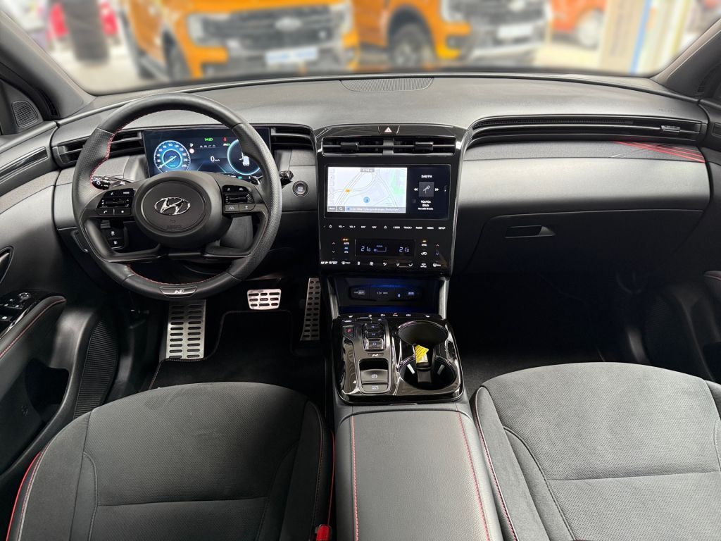Hyundai TUCSON 1.6 T-GDi Plug-in-Hybrid 4WD N Line - Samsaru's Car Outlet