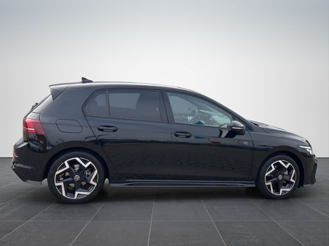 Volkswagen Golf VIII 1.5 eTSI R-Line LED+/App/ACC/360°
