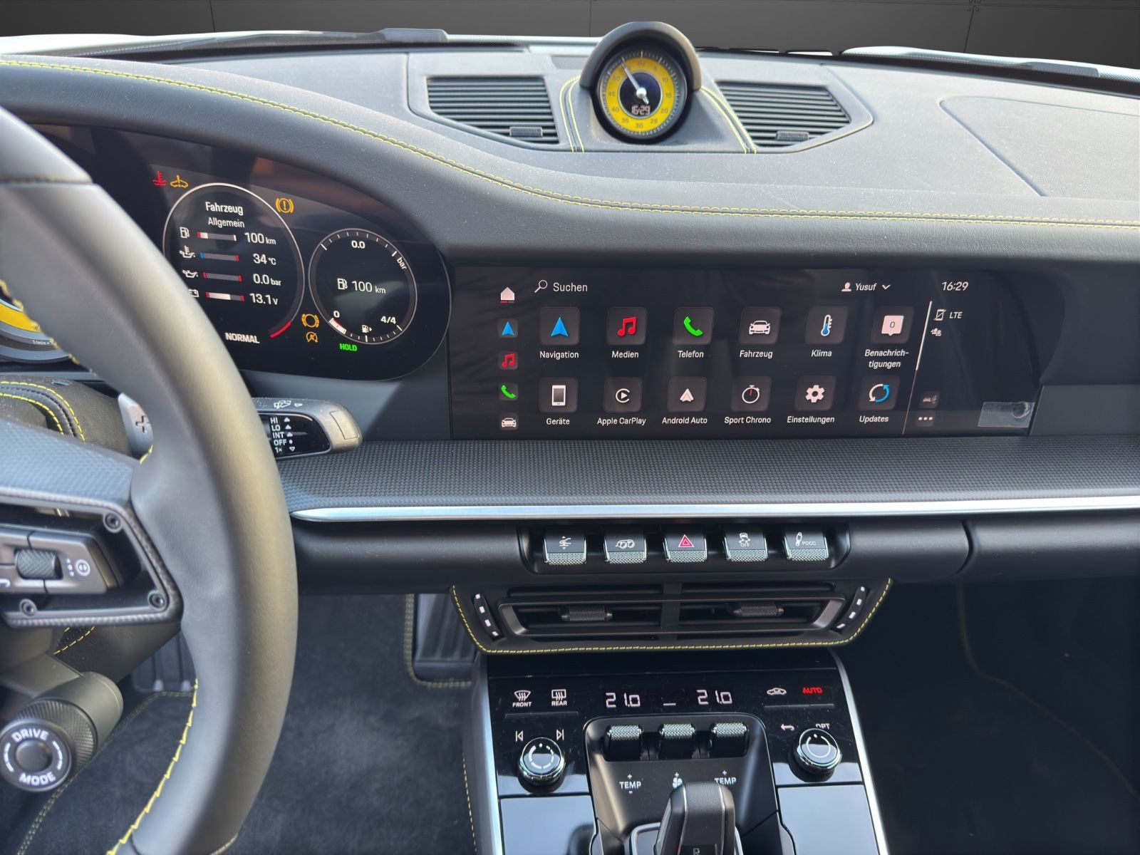 Porsche 911 Turbo S - Samsaru's Car Outlet