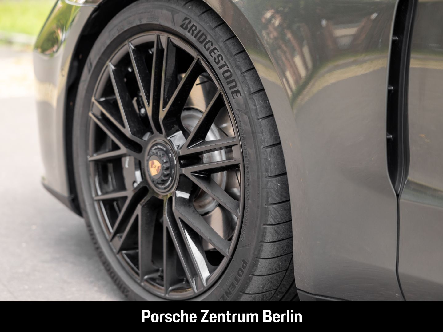 Porsche Panamera GTS Surround-View InnoDrive LED-Matrix