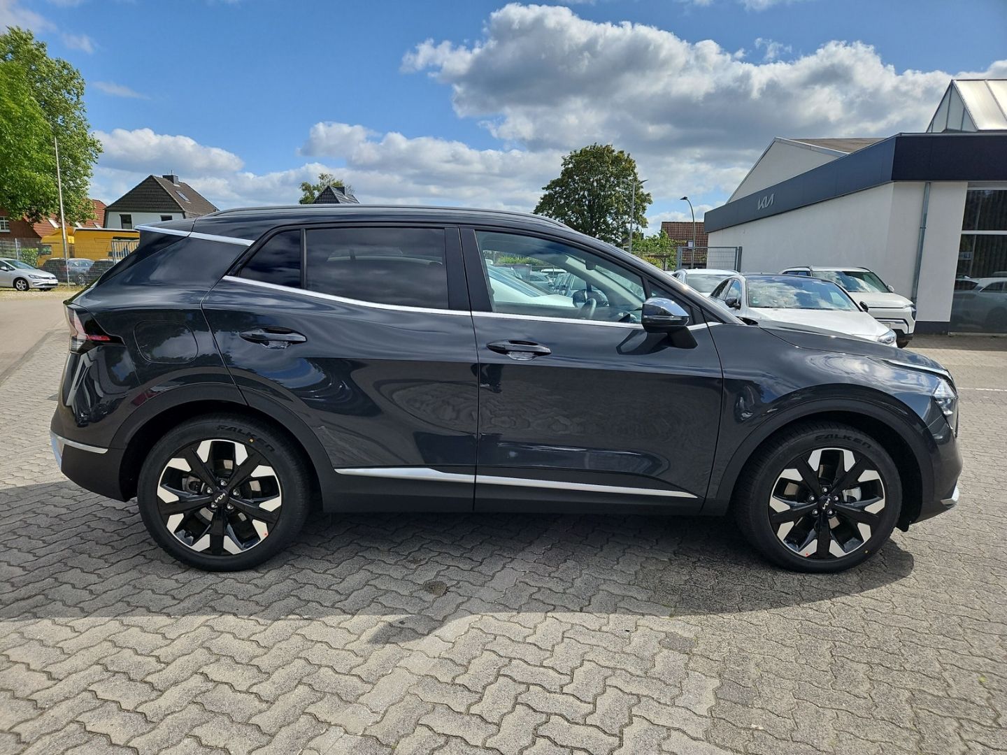 Kia Sportage 1.6T PHEV DCT AWD Vision - Samsaru's Car Outlet
