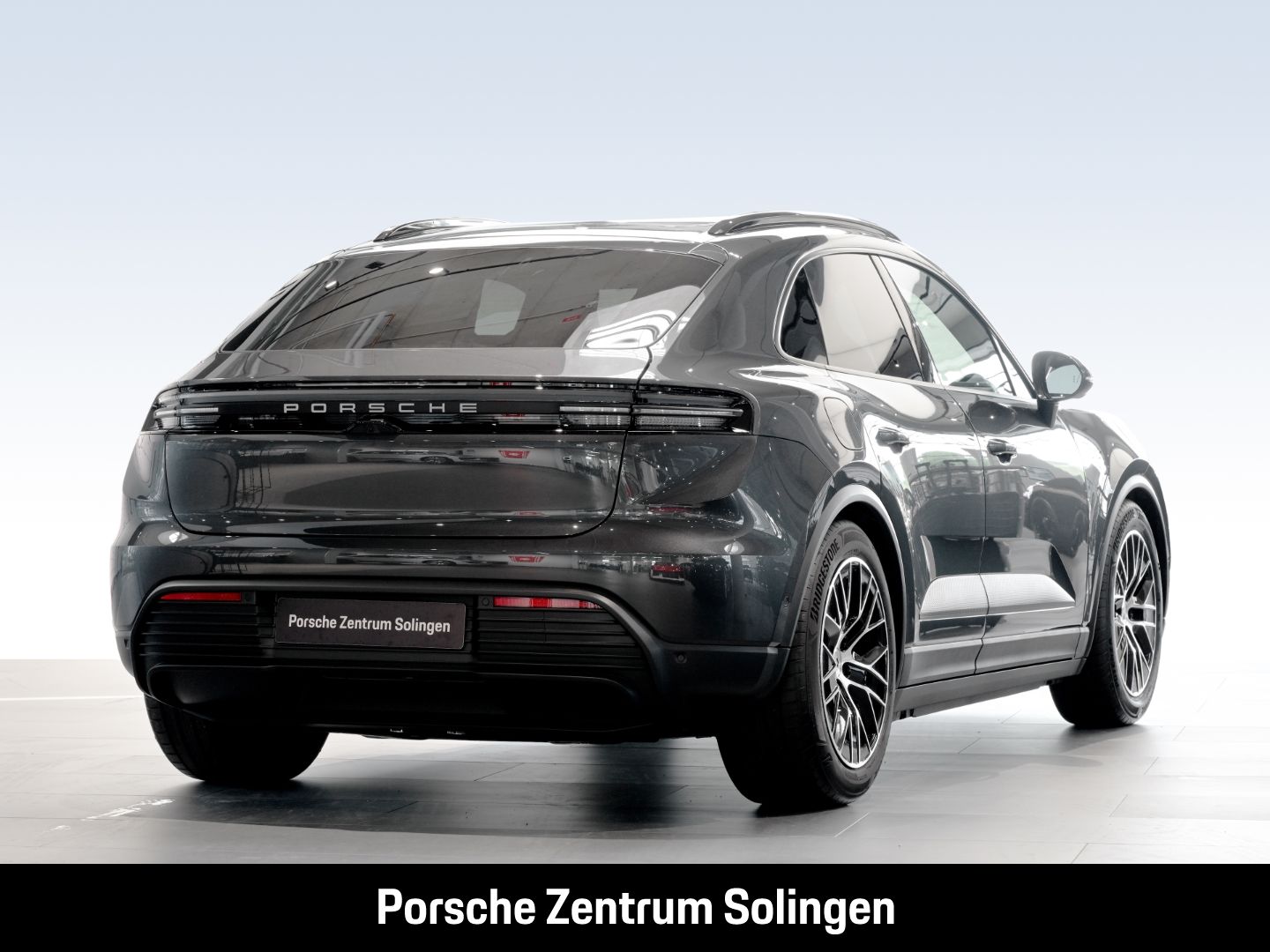 Porsche Macan 4 PANO PASM BOSE BeifahrerDP Surround