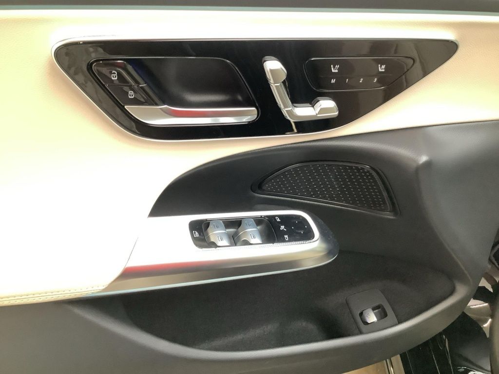 Mercedes-Benz E 450 d 4M T AMG/Night/Digital/Panorama-SD/360°K