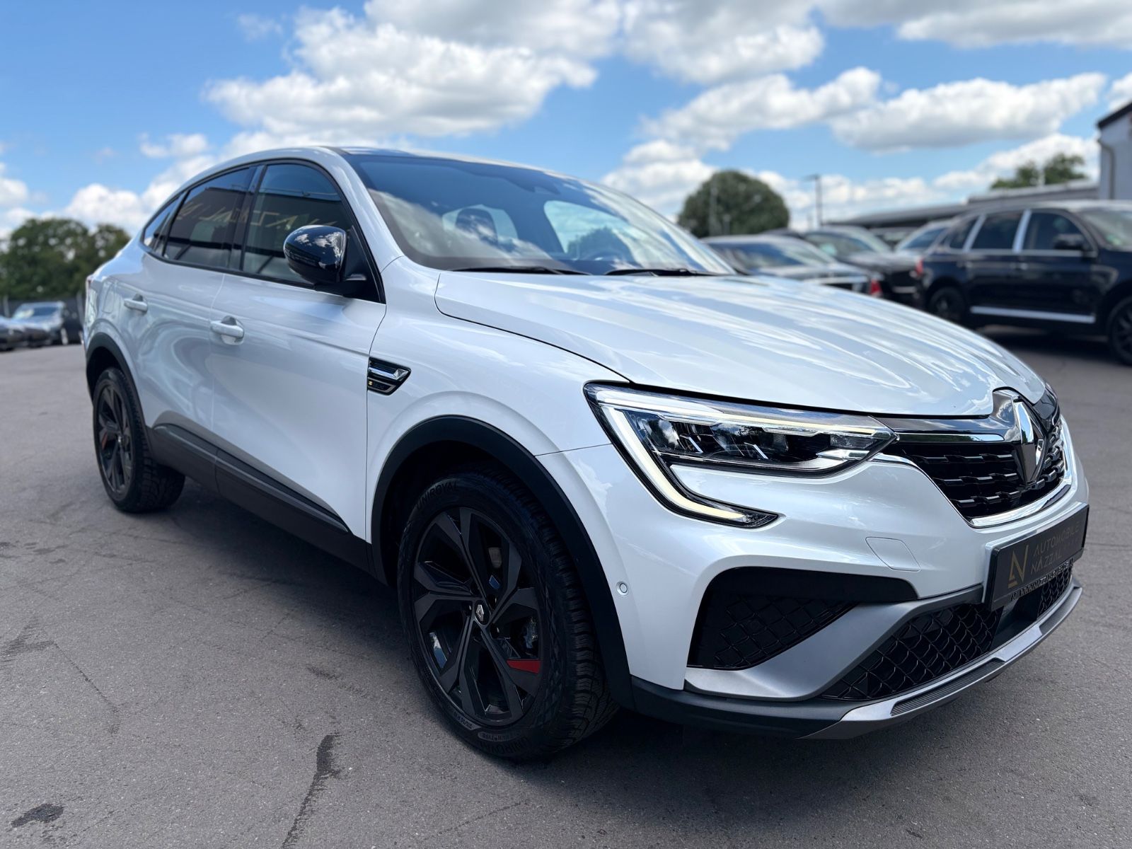 Renault ARKANA RS-LINE - Samsaru's Car Outlet