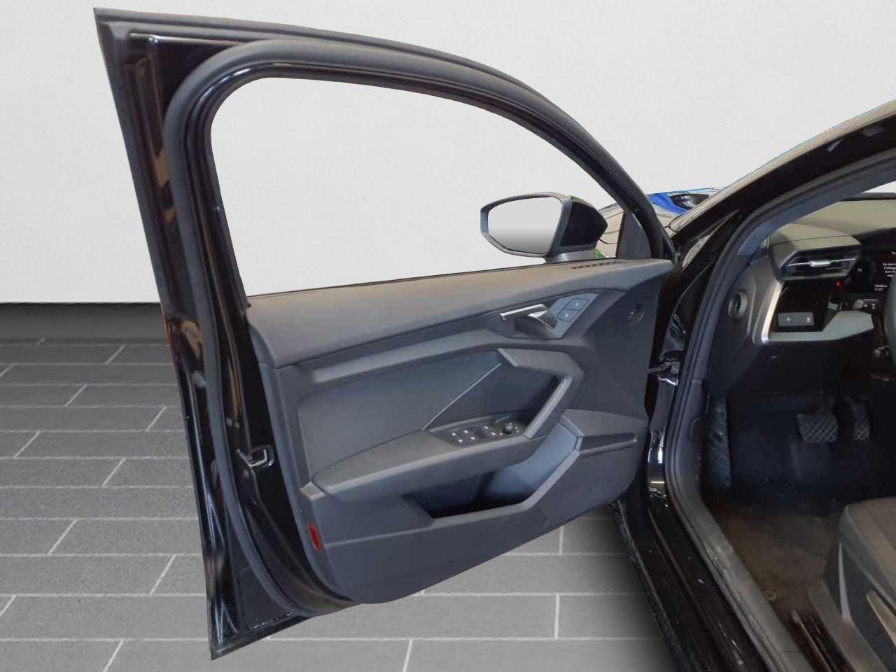 Audi A3 Sportback 30 TFSI S tronic SITZHZG NAVI PLUS