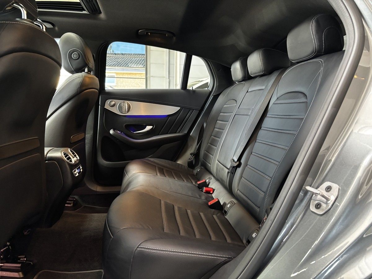 Mercedes-Benz GLC 300 d Coupé AMG 4M LED HUD Pano Distr+ Burm