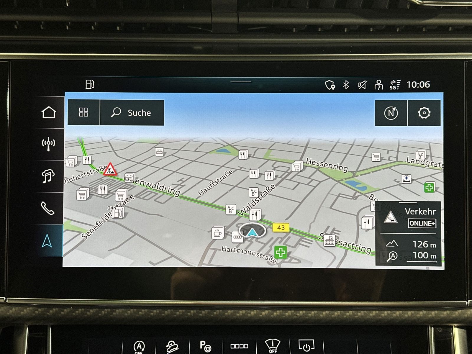 Audi Q8 50 TDI QUATT S LINE HD-MATRIX+PANO+AHK+RAUTE+