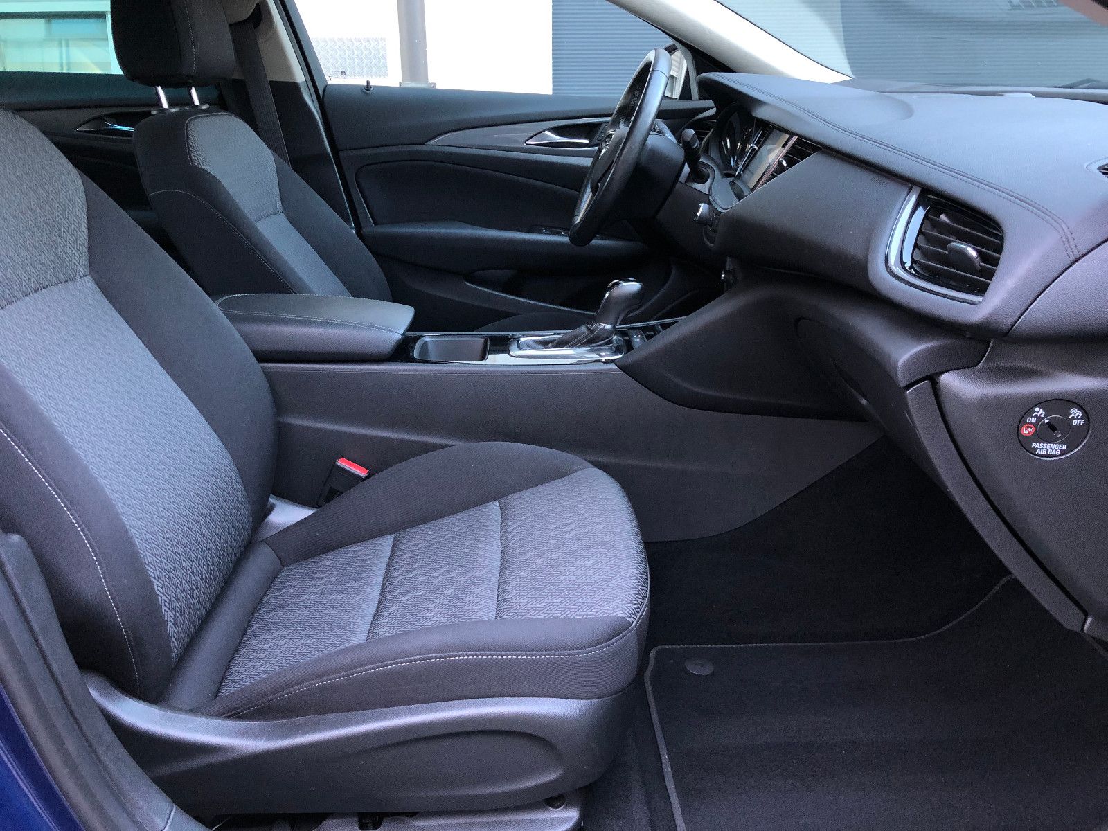Opel Insignia B GS Edition - Samsaru's Car Outlet