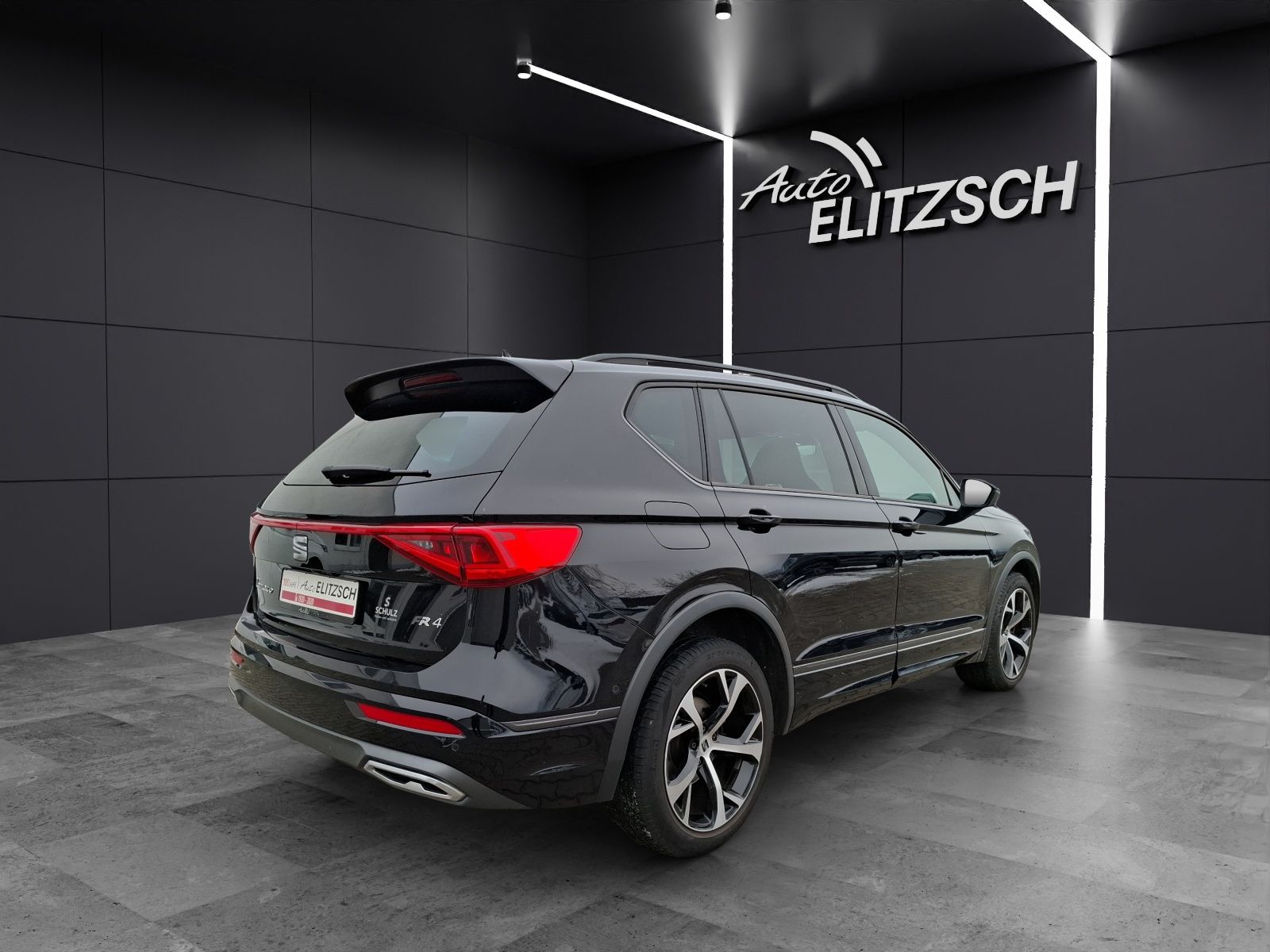Seat Tarraco TSI FR DSG 4Drive LED AHK Navi AID Pano
