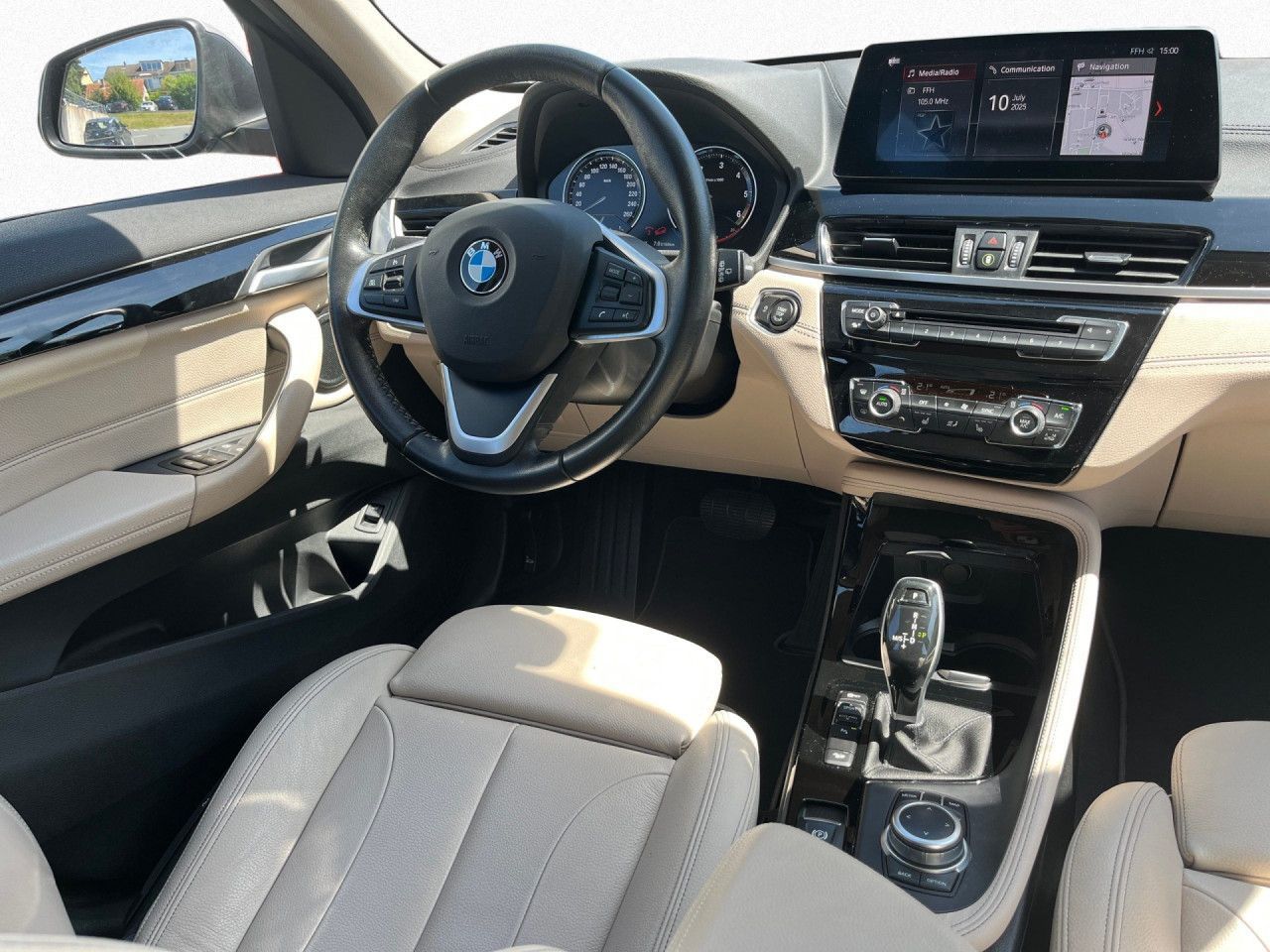 BMW X1 xDrive18d - Samsaru's Car Outlet