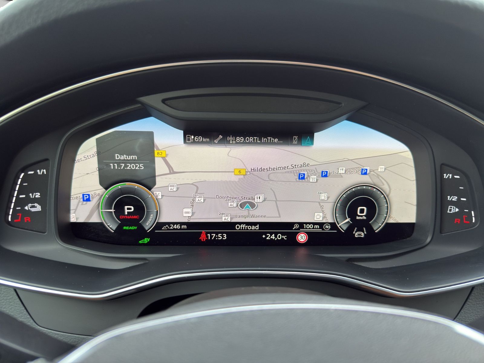 Audi A6 Avant 55 TFSI e quattro S-LINE - Samsaru's Car Outlet