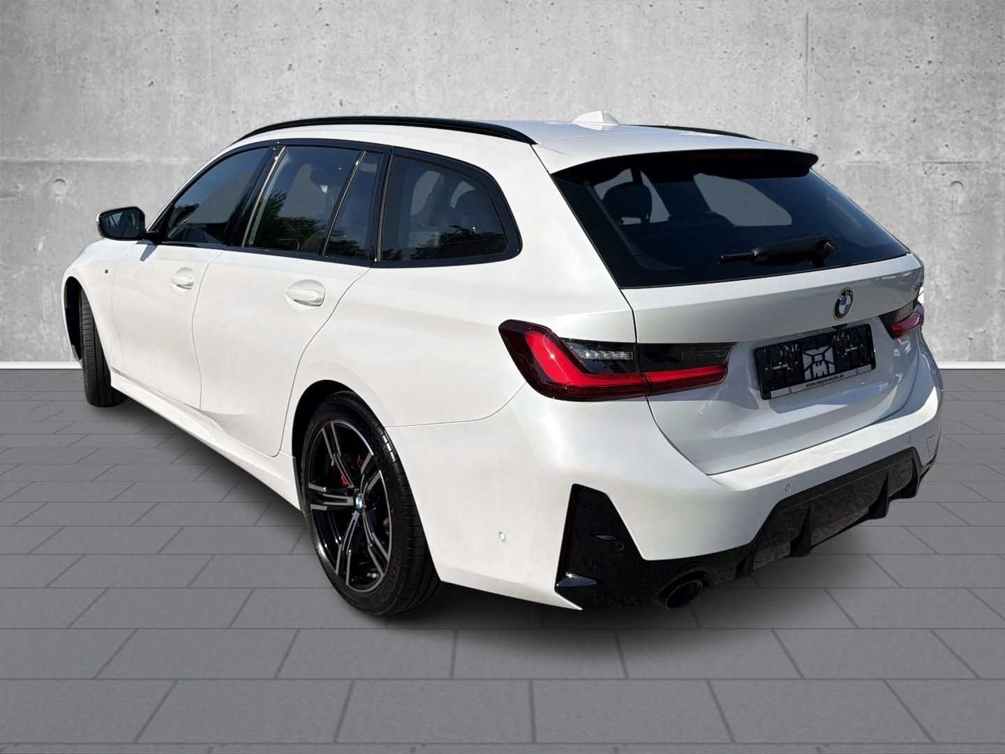 BMW 318 d M Sport Pro Adapt.LED HuD 360 ACC AHK