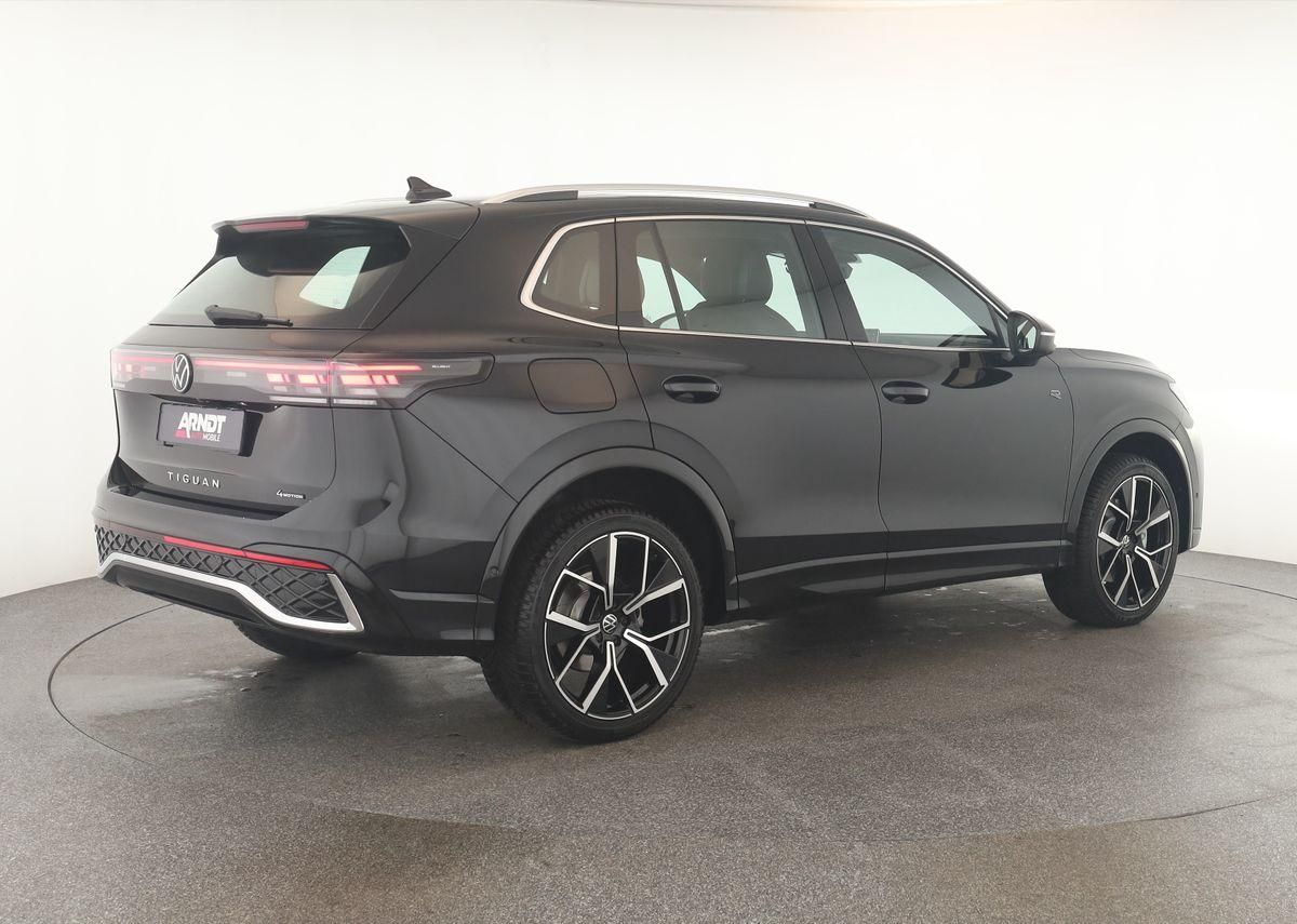 Volkswagen Tiguan 2.0 TDI 4M DSG R-Line Leder Pano Navi 360
