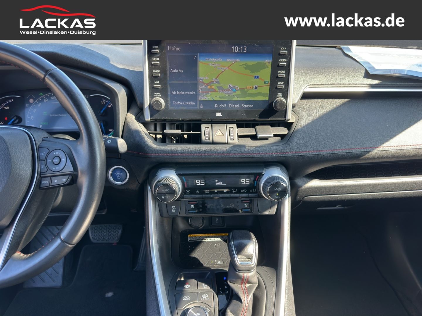 Toyota RAV 4 Plug-in Hybrid 4x4 STYLE - Samsaru's Car Outlet