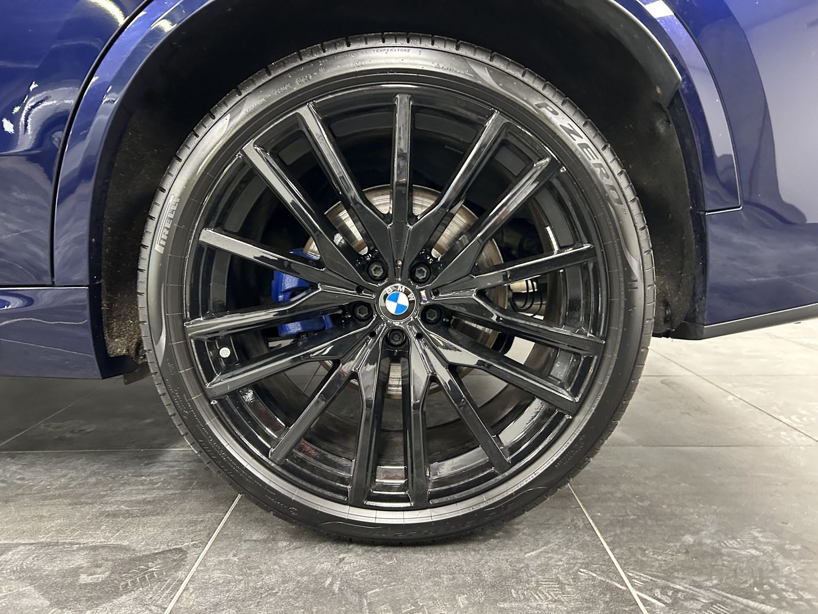 BMW X5 xDrive40d M Sportpaket Pro B&W Pano. AHK DAB