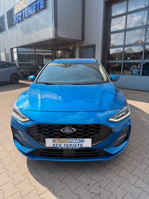 Ford Focus Turnier ST-Line ACC LED NAVI Kamera