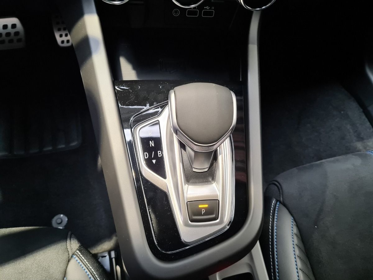 Renault Arkana ESPRIT ALPINE Full Hybrid - Samsaru's Car Outlet